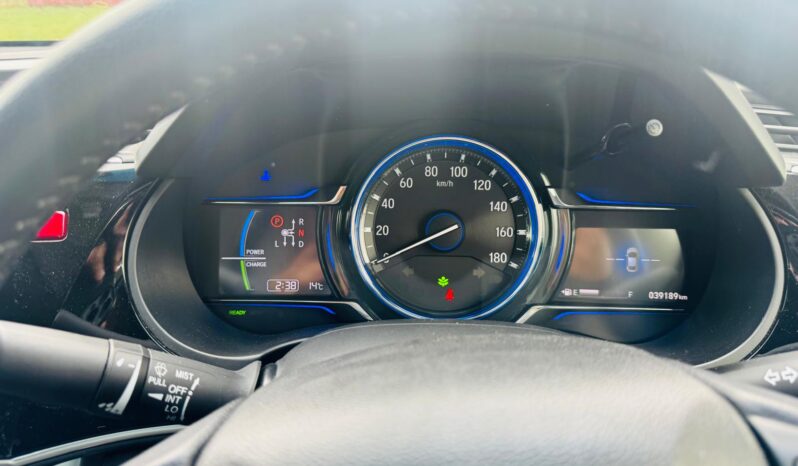 2016 Honda Grace Hybrid – Grey full
