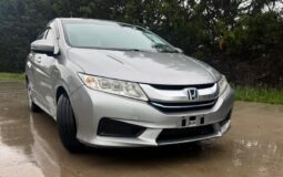 2016 Honda Grace Hybrid – Grey