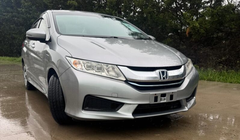 2016 Honda Grace Hybrid – Grey full